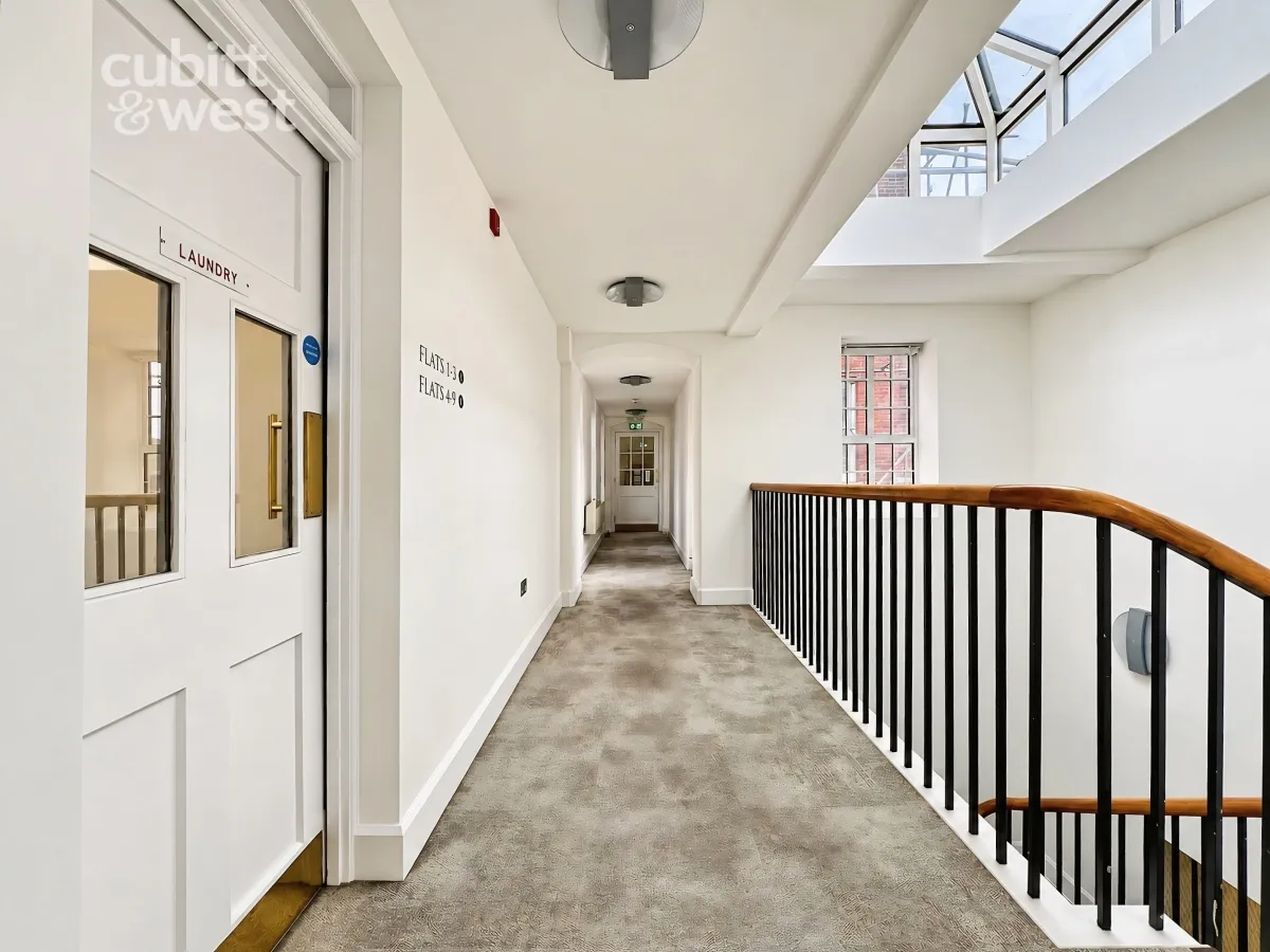 Ship Street, BN1, photo 10