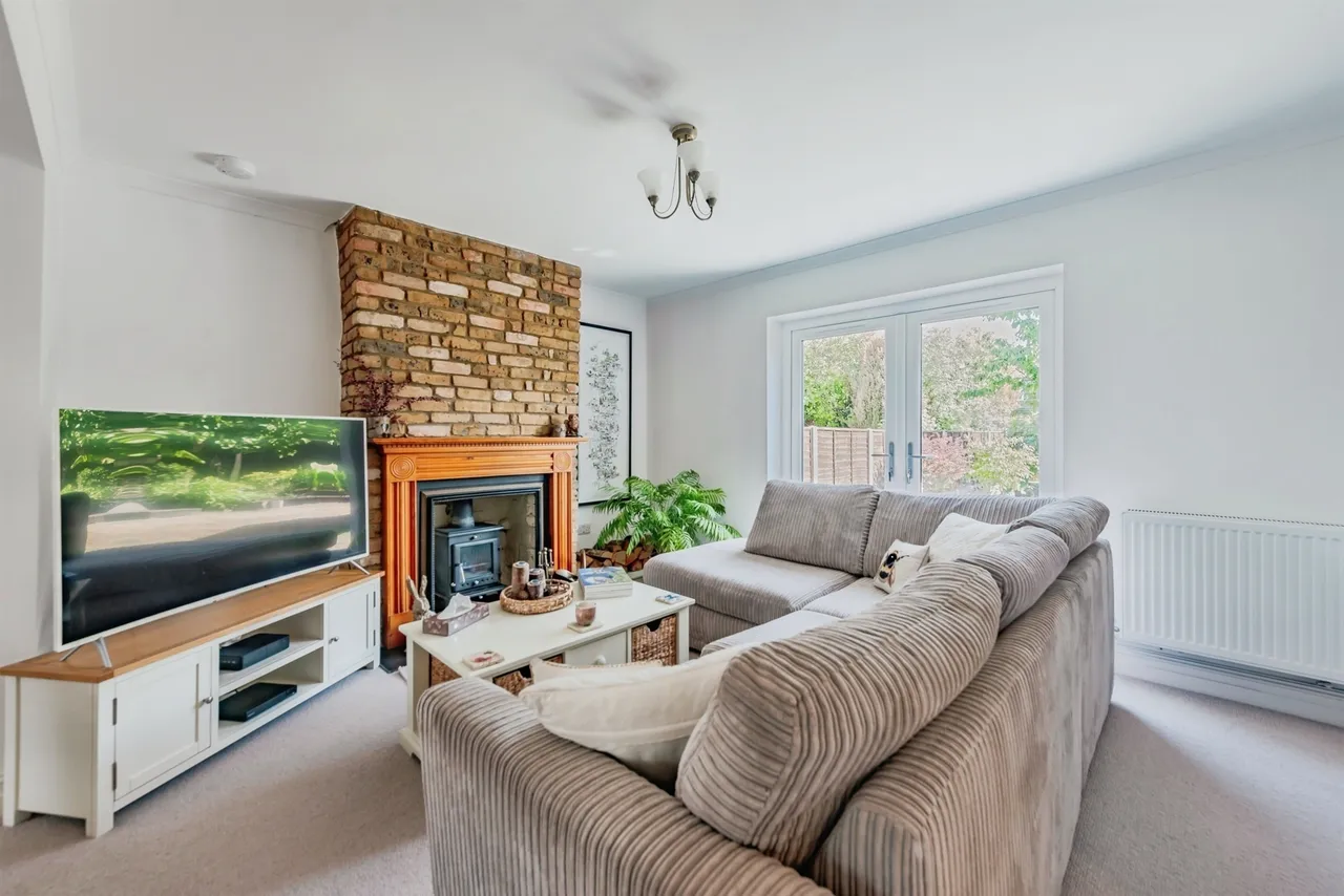 Althorne Road, Redhill, photo 4
