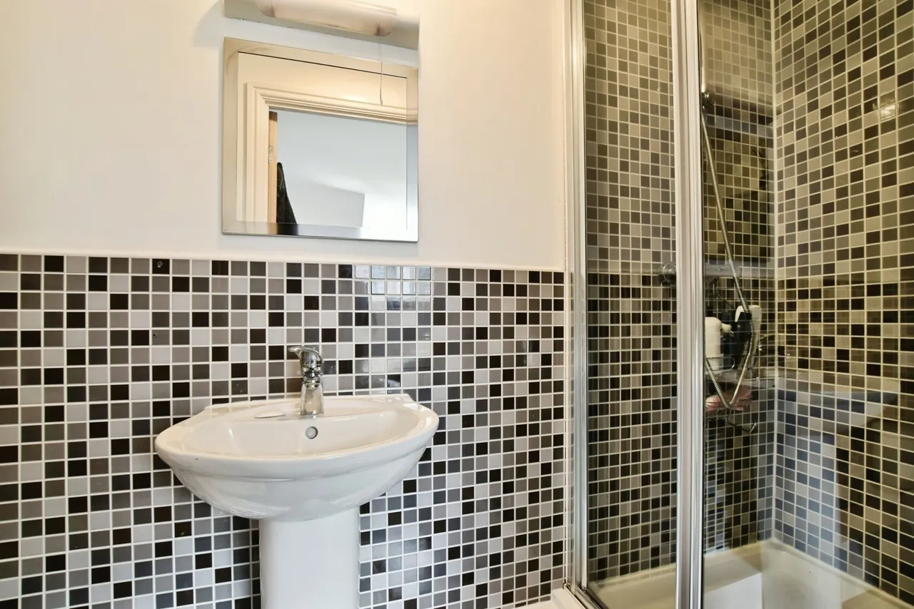 Lawnhurst Avenue, Wythenshawe, Manchester, M23, photo 22