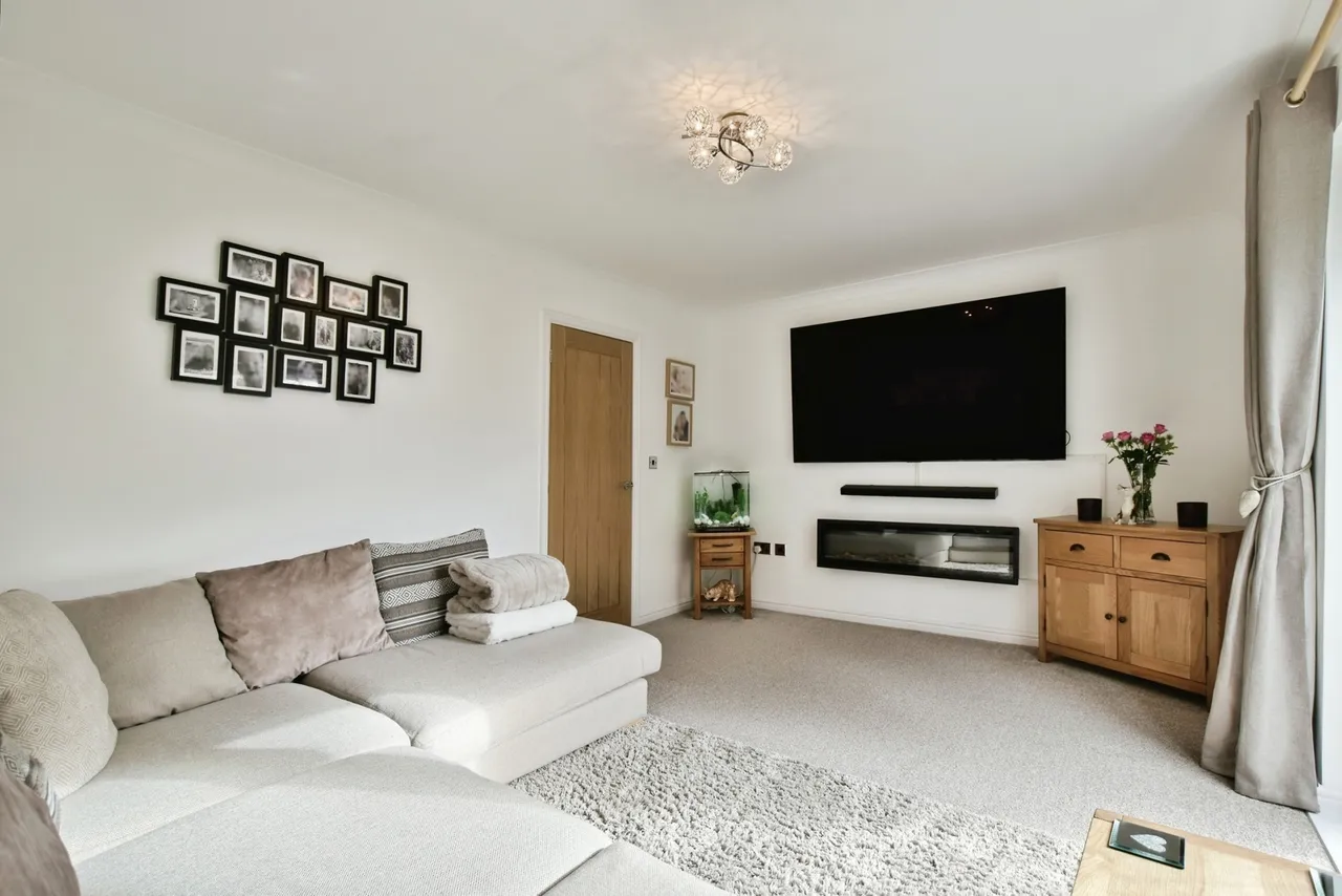 Lawnhurst Avenue, Wythenshawe, Manchester, M23, photo 20