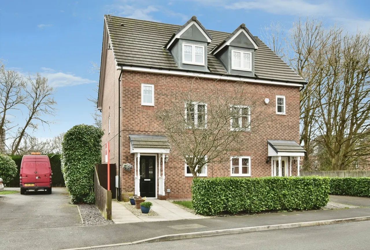 Lawnhurst Avenue, Wythenshawe, Manchester, M23, photo 14