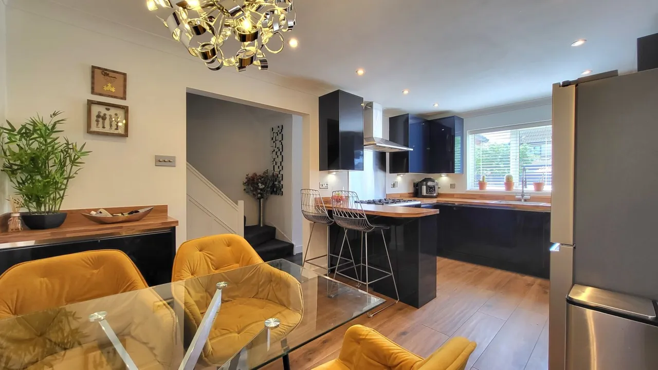 Ambleside Gardens, Gunthorpe, Peterborough, PE4, photo 3