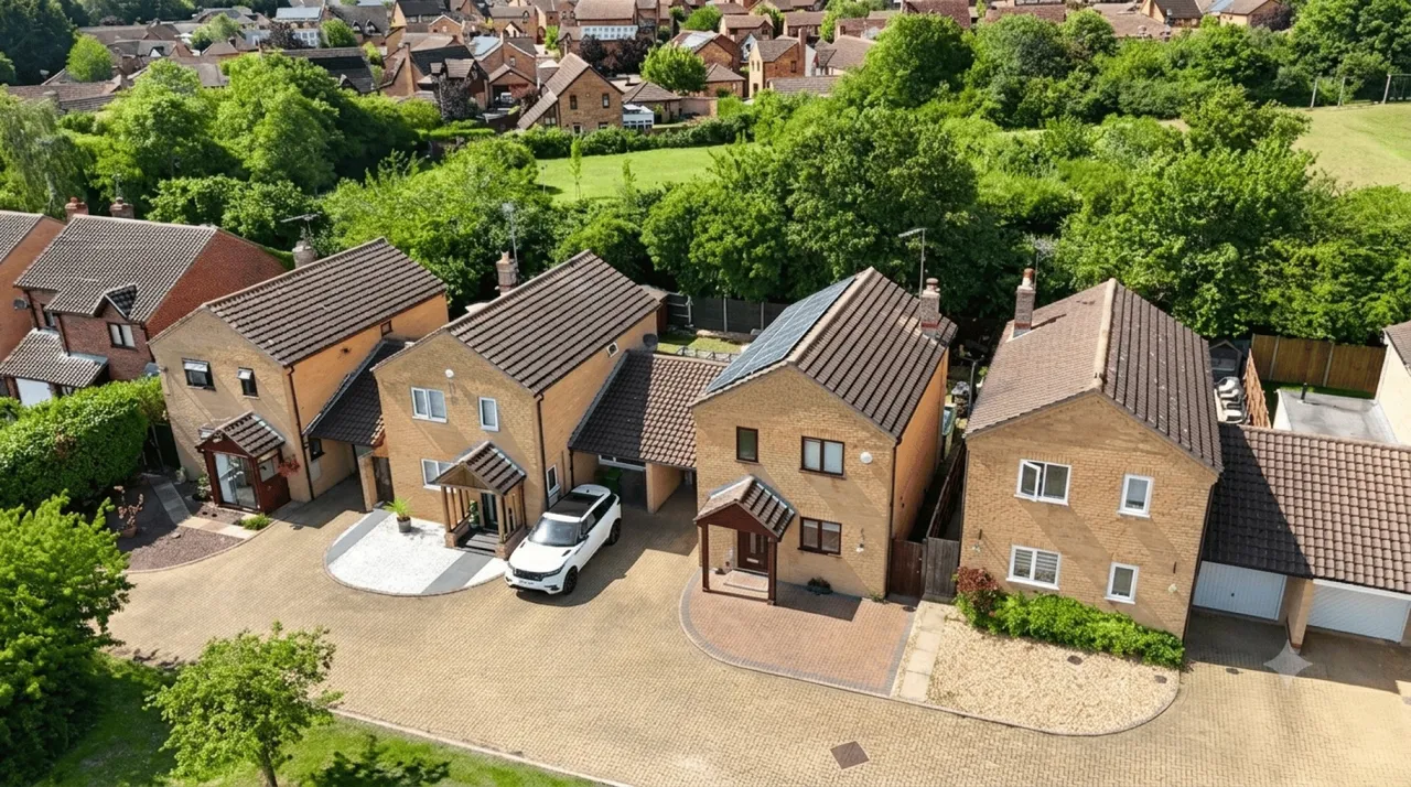 Ambleside Gardens, Gunthorpe, Peterborough, PE4, photo 26