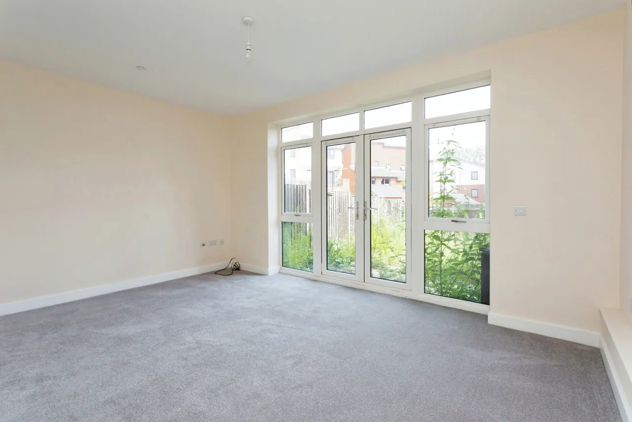 Newington Gate, Ashland, Milton Keynes, Buckinghamshire, MK6, photo 2