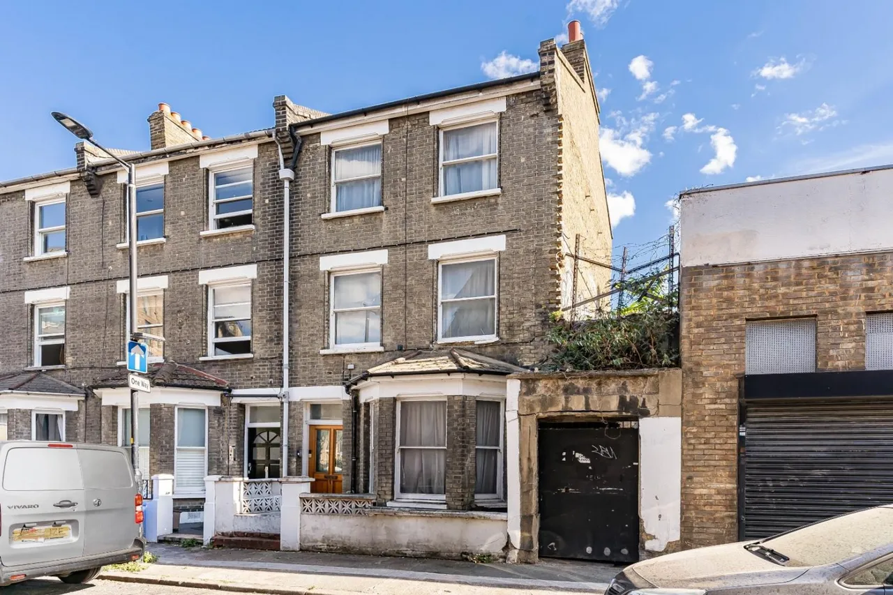 5 bed house for sale — Boundary Lane, London