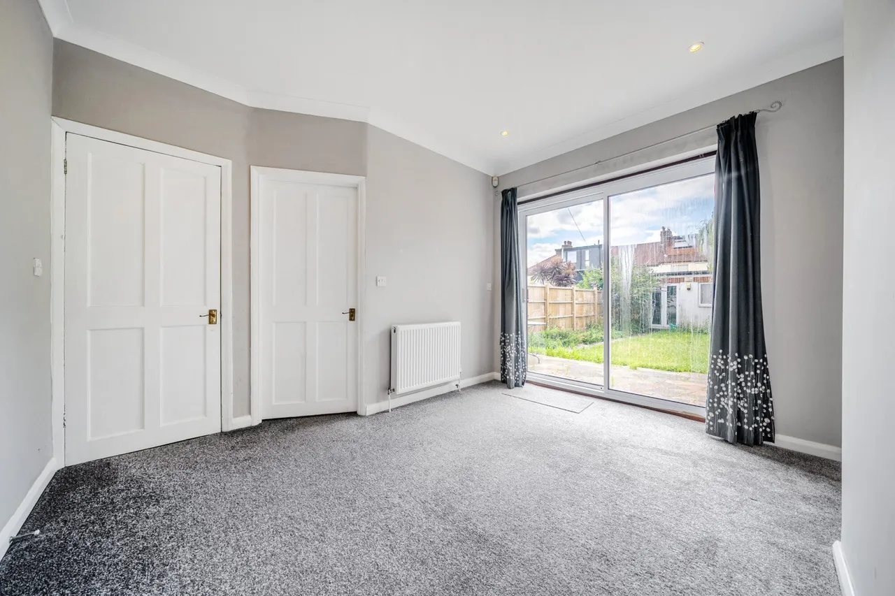 Bearstead Rise, SE4, photo 7