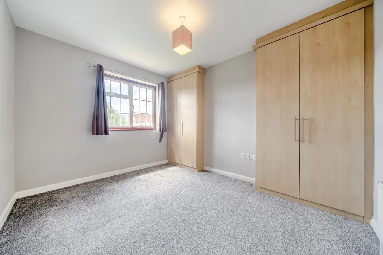 Bearstead Rise, SE4, photo 13