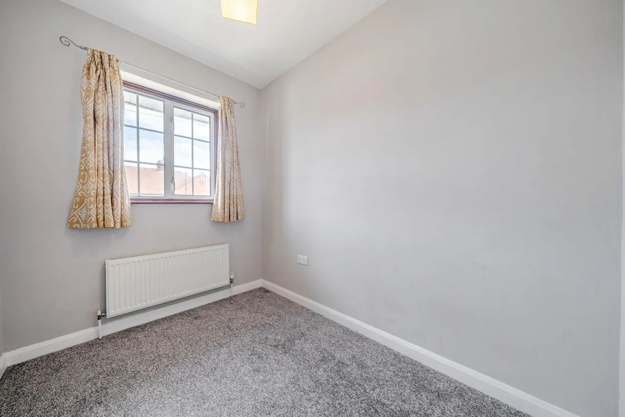 Bearstead Rise, SE4, photo 17