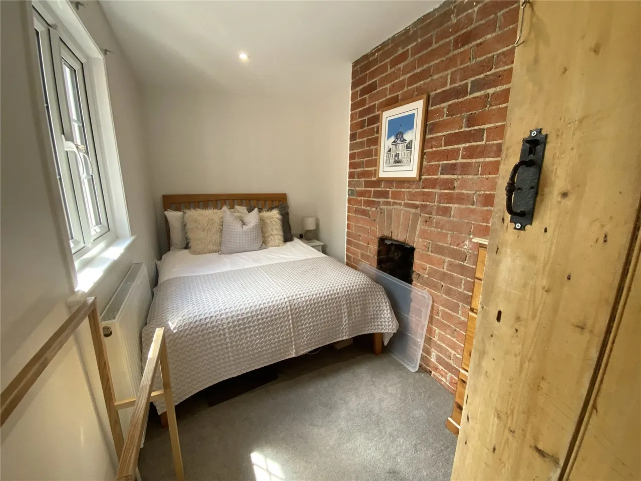 Albion Place, Hartley Wintney, Hampshire, RG27 8RL, photo 8