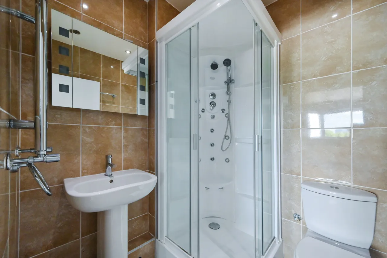 Peterborough Road, SW6, photo 13