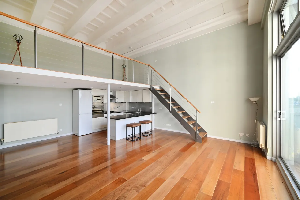 4 bed house to rent, Peterborough Road, SW6