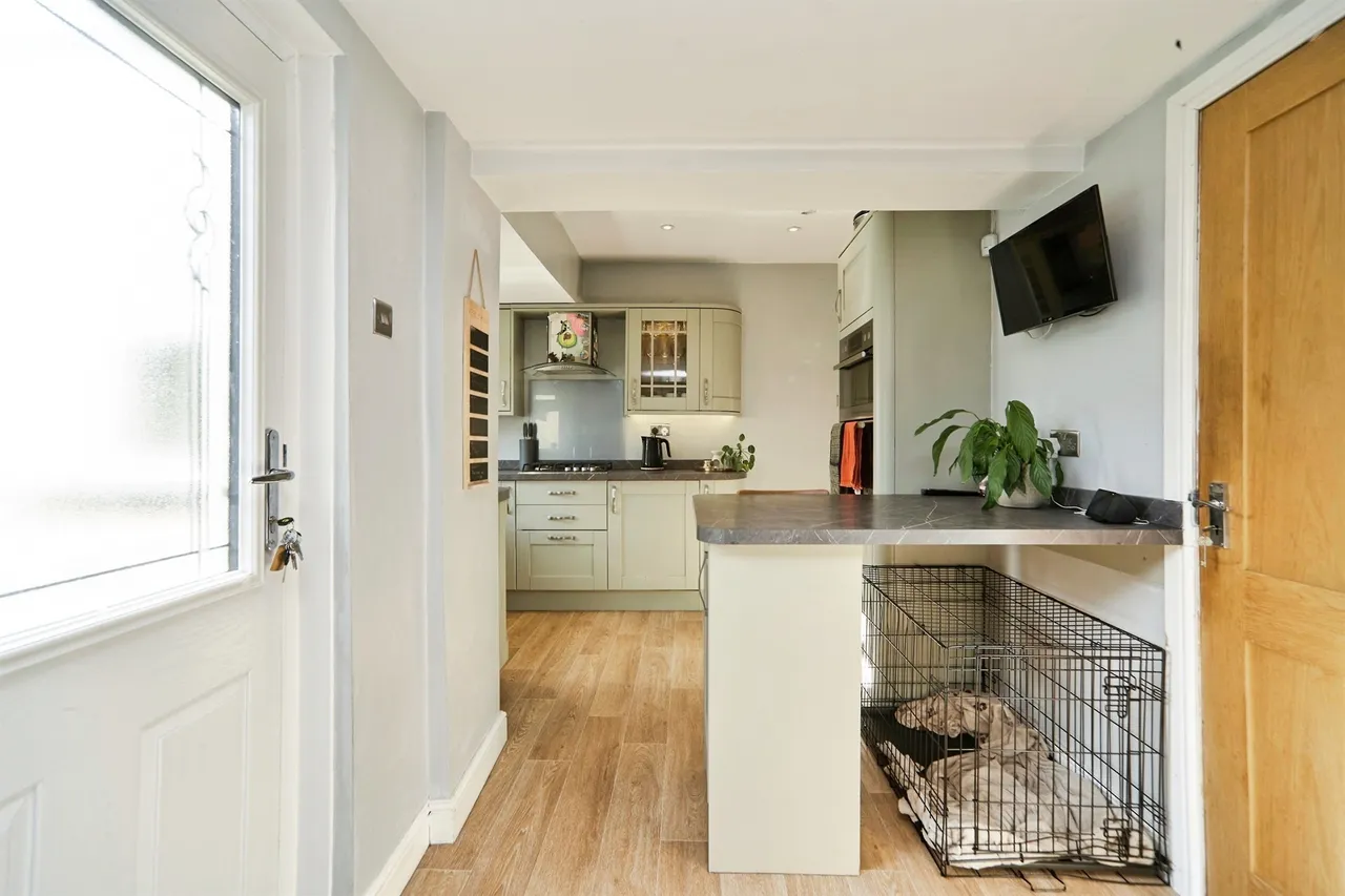 West Park, Pudsey, LS28, photo 5