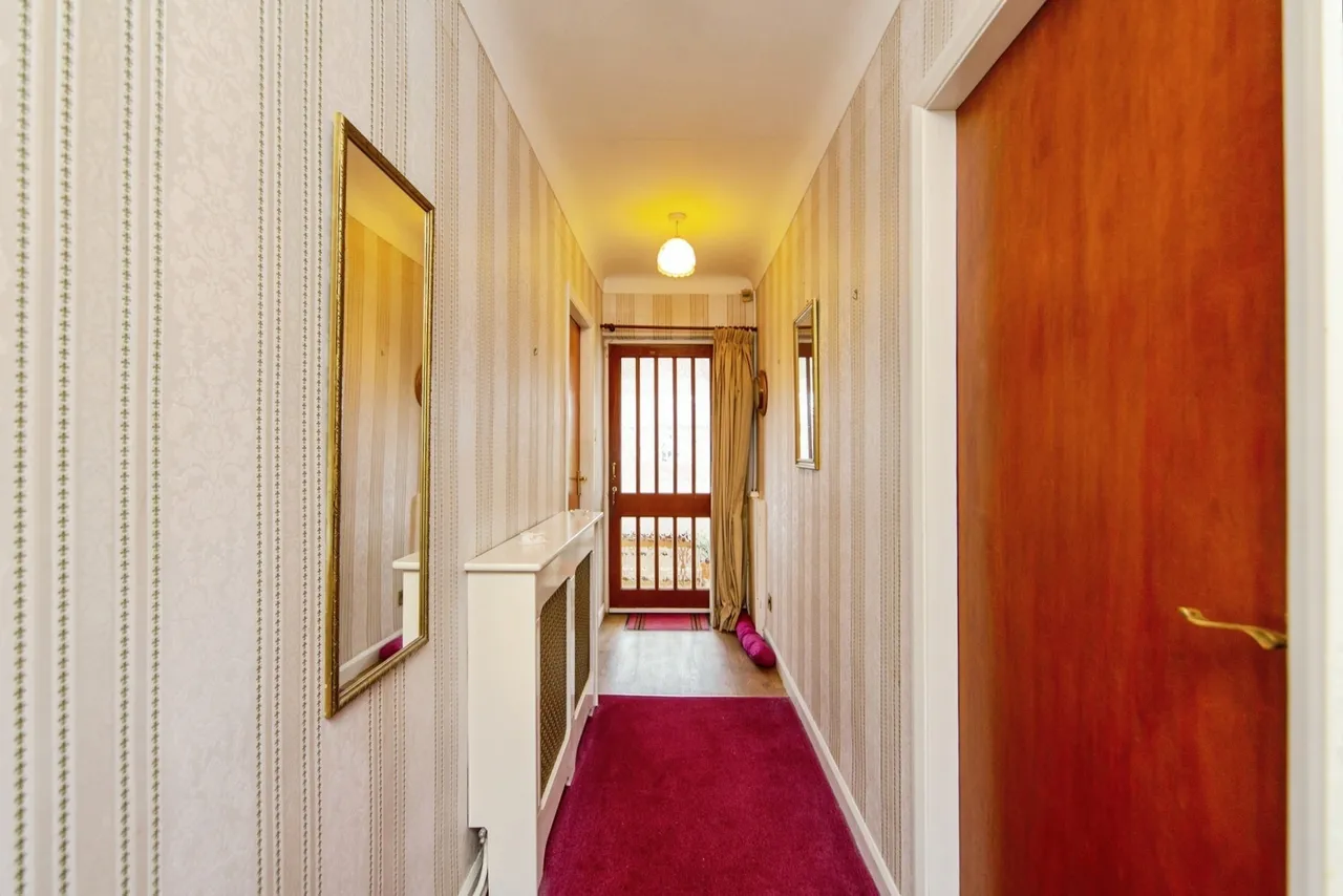 Seaview Avenue, Eastham, CH62, photo 6
