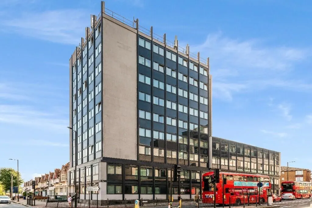Kingsway, London, N12, photo 8