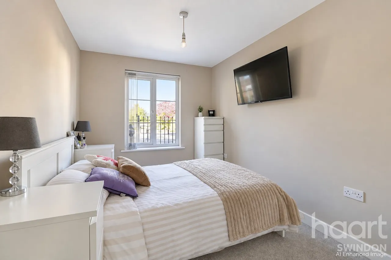 Chopin Mews, Swindon, SN25, photo 3
