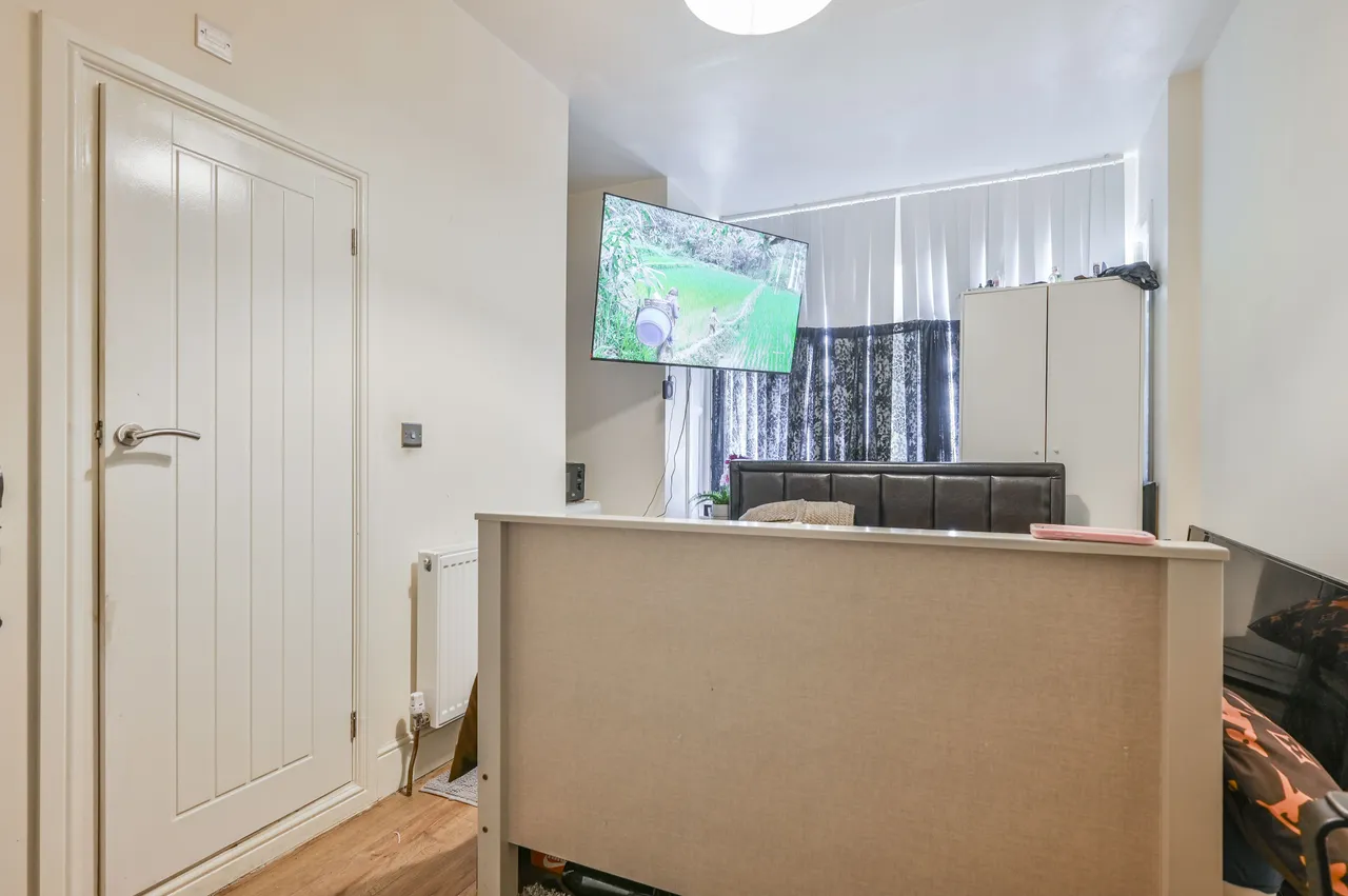 85a Myddleton Road, Wood Green, London, photo 4