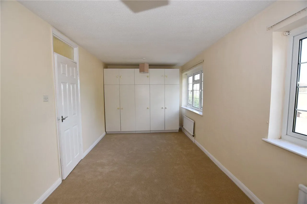 McCarthy Way, Finchampstead, RG40, photo 10
