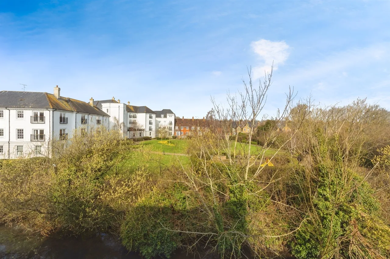 Mulberry Court, Canterbury, photo 15