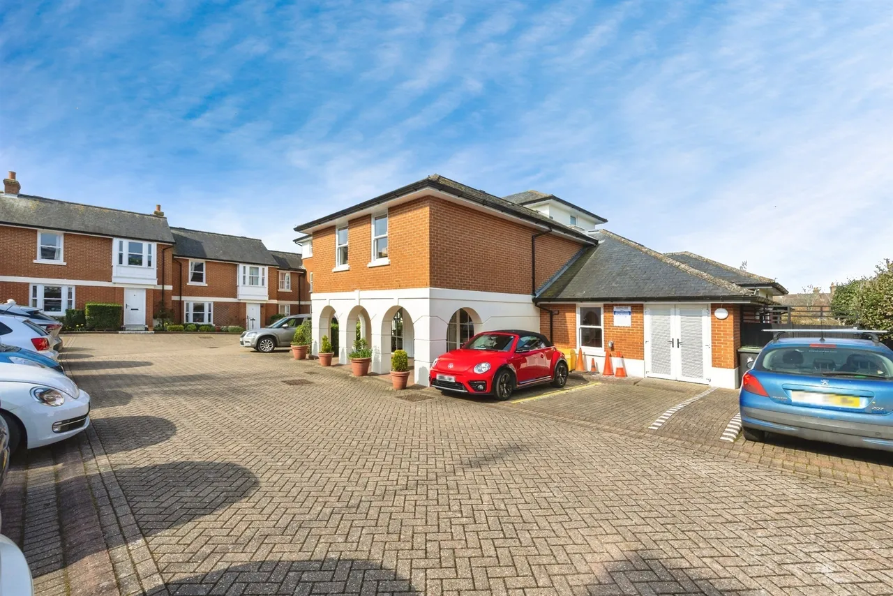 Mulberry Court, Canterbury, photo 13