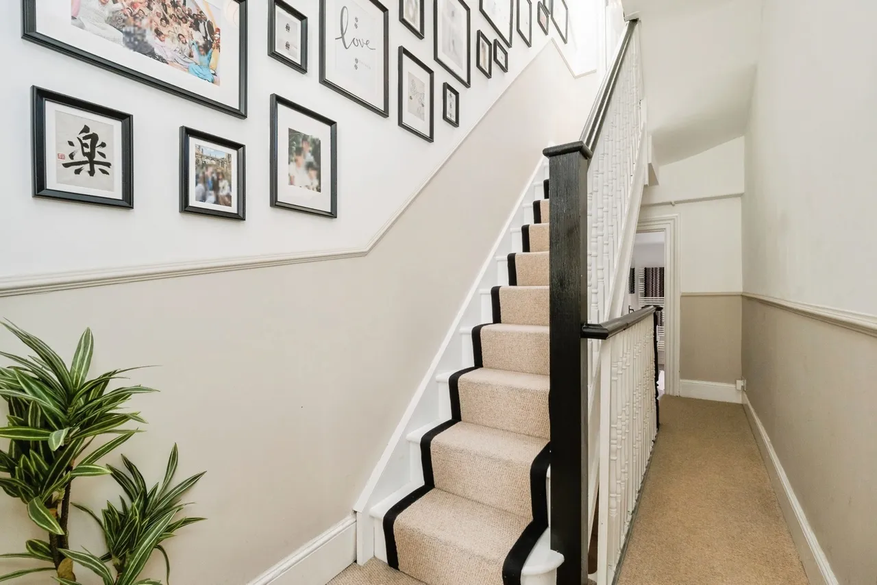 Malvern Road, East Ham, E6, photo 23