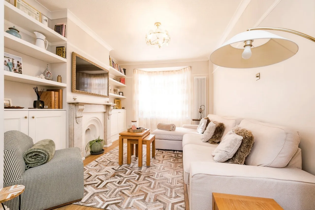 Malvern Road, East Ham, E6, photo 4