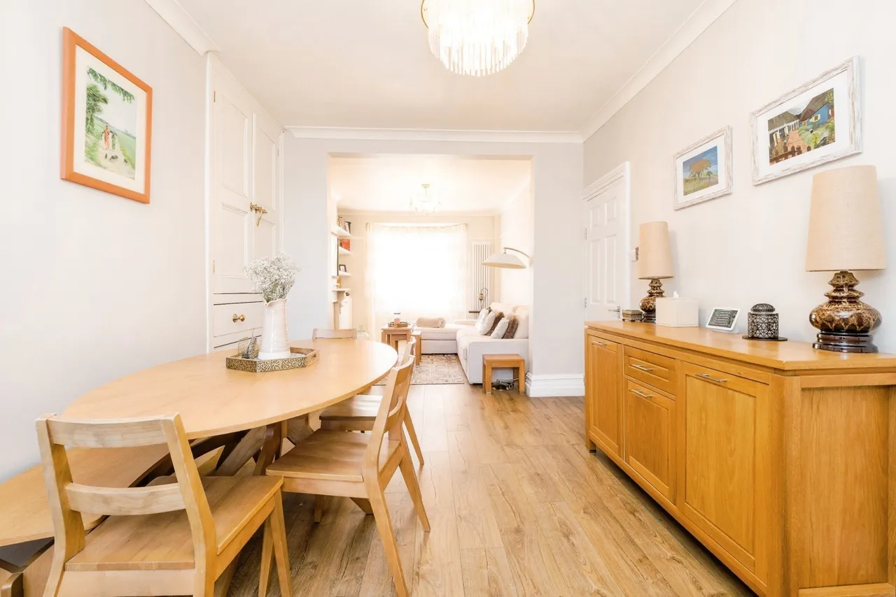 Malvern Road, East Ham, E6, photo 3