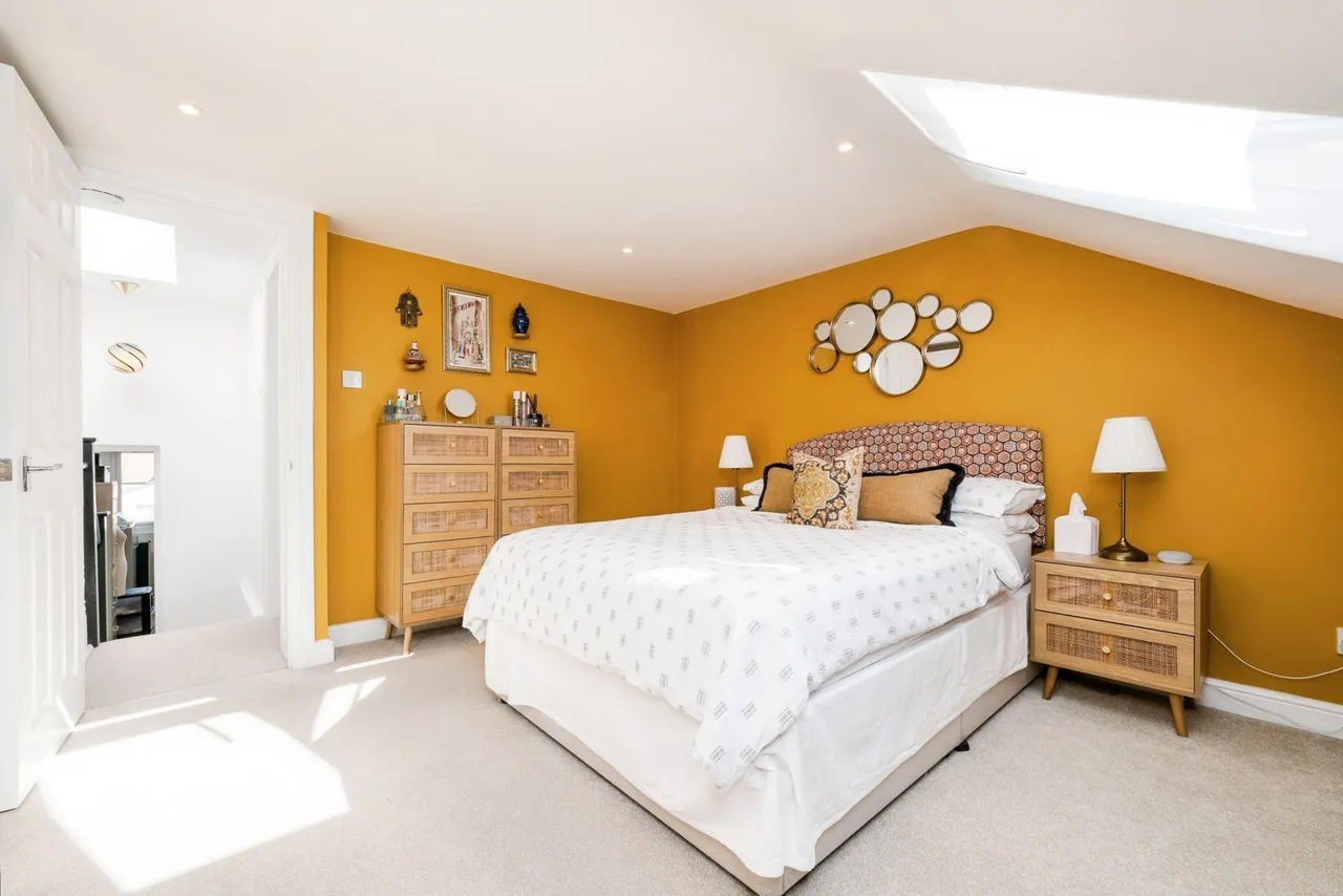 Malvern Road, East Ham, E6, photo 20
