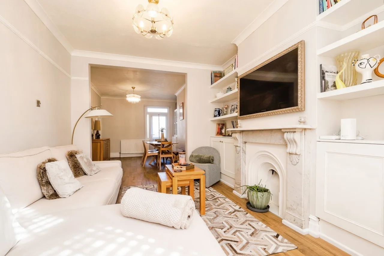 Malvern Road, East Ham, E6, photo 5