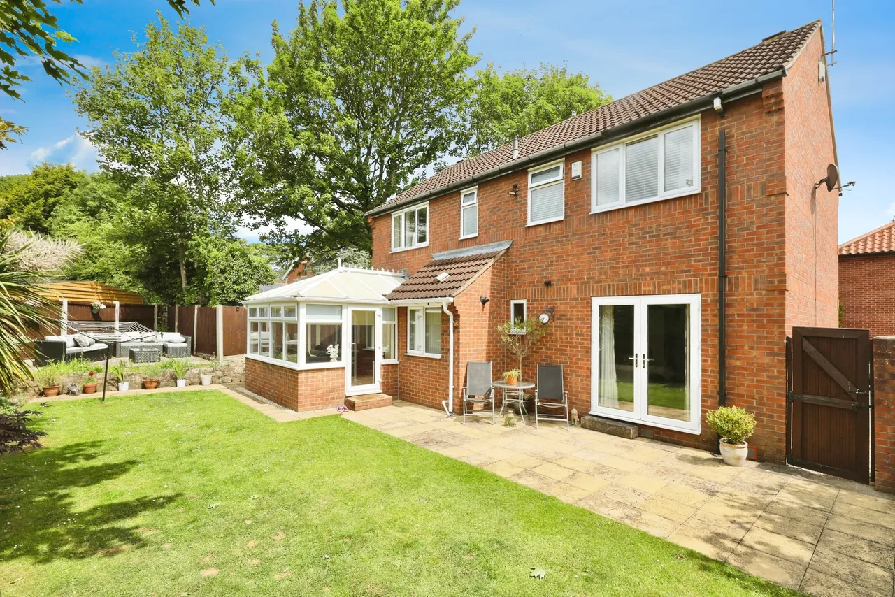 The Poplars, Whitwell, S80, photo 14