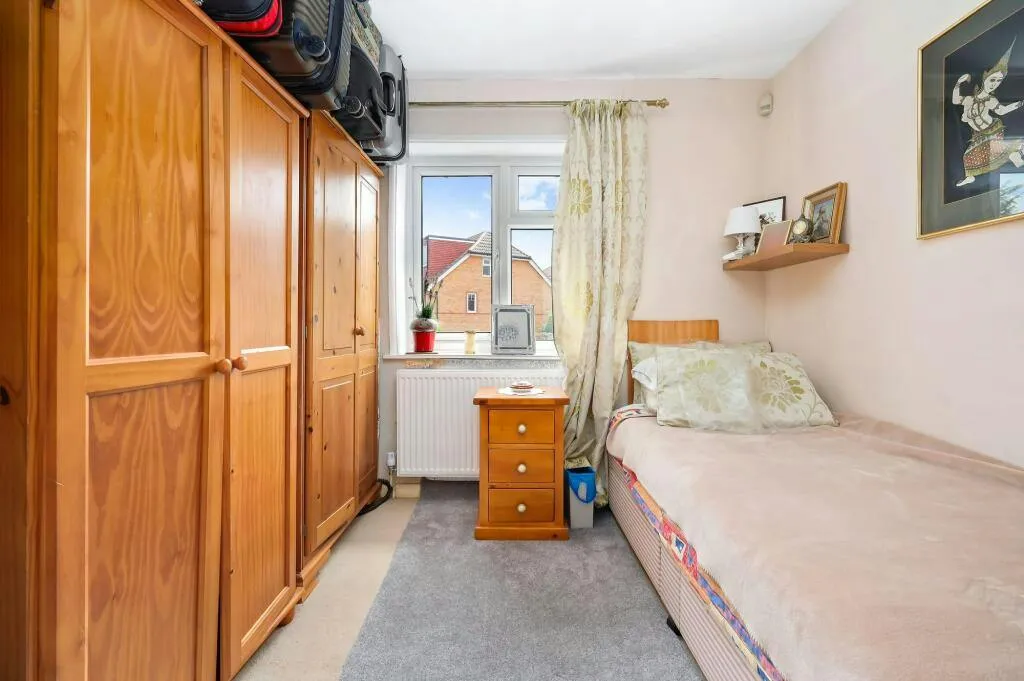 Central Road, Morden, SM4, photo 14