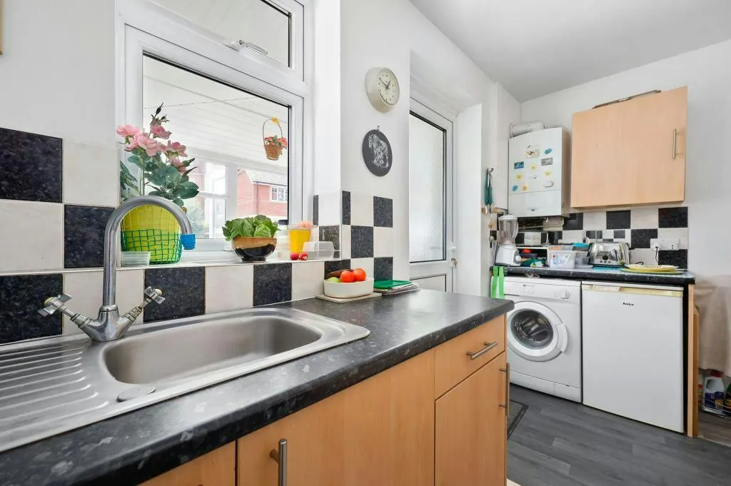 Central Road, Morden, SM4, photo 8