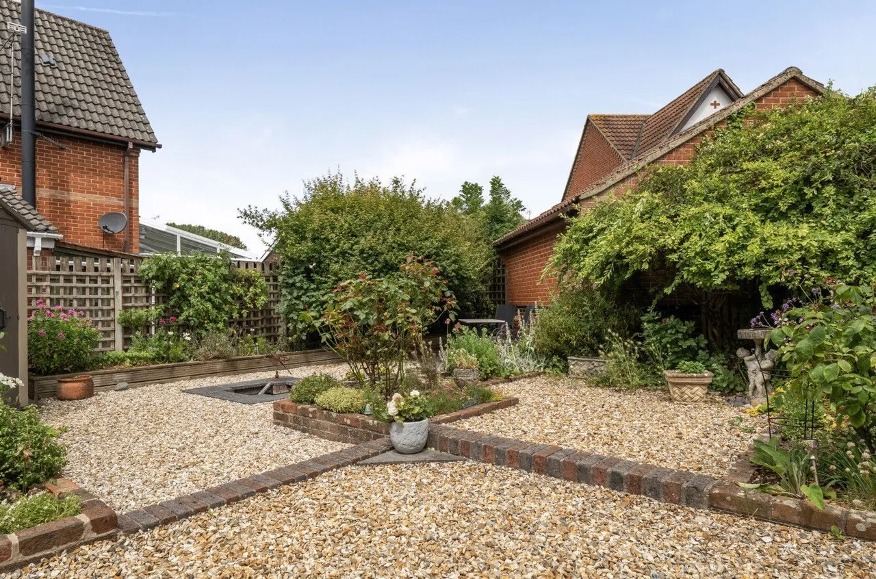 Hillbourne Close, Warminster, BA12, photo 17