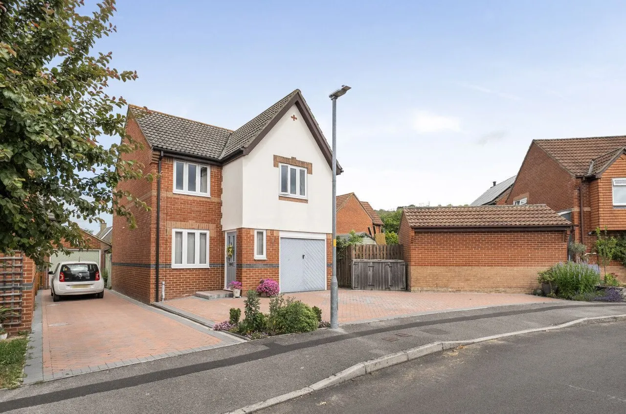 Hillbourne Close, Warminster, BA12, photo 19