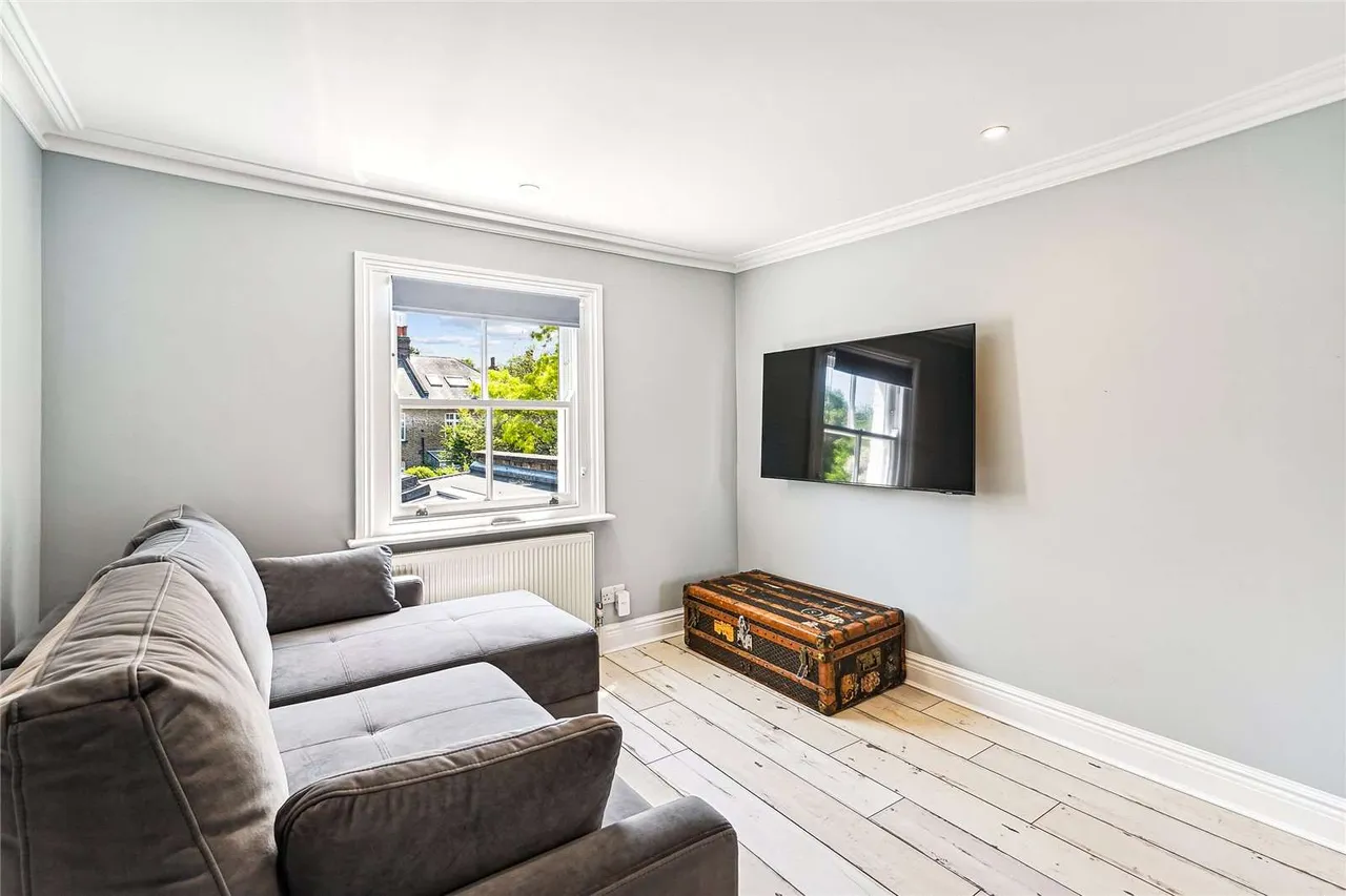 Elms Crescent, London, SW4 8QE, photo 6