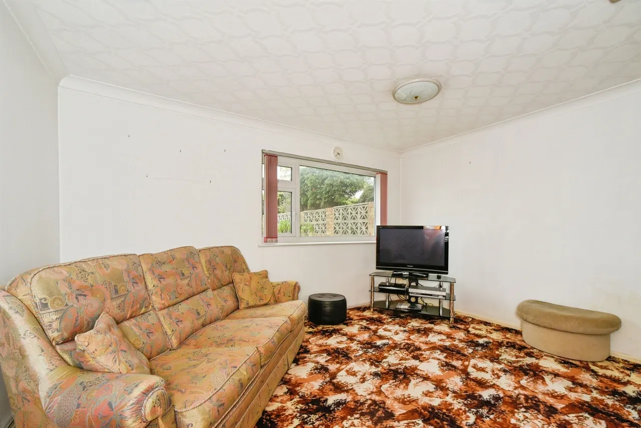 Newcomb Close, Andover, SP10, photo 6