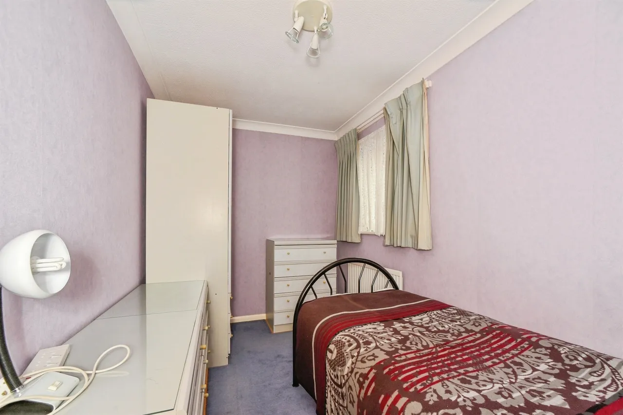 Newcomb Close, Andover, SP10, photo 10