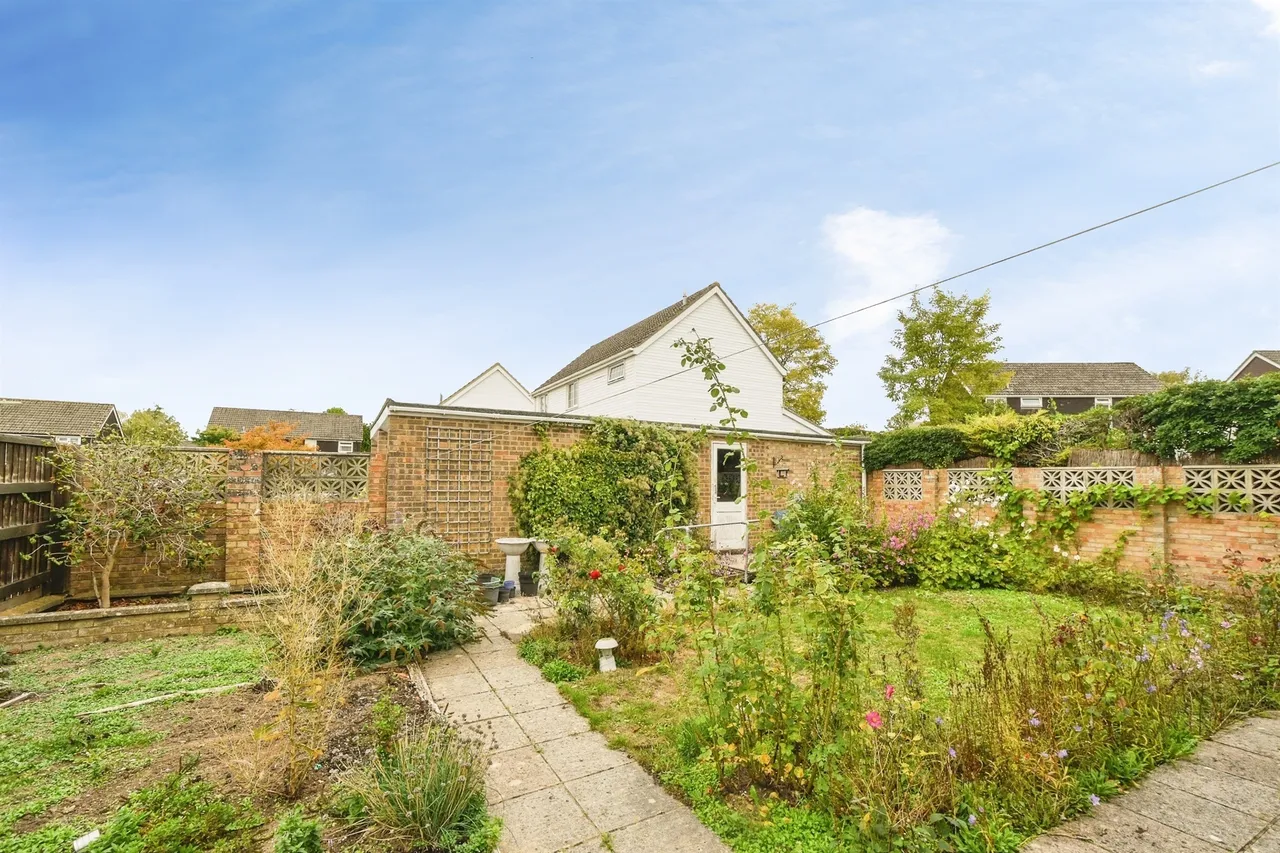 Newcomb Close, Andover, SP10, photo 12