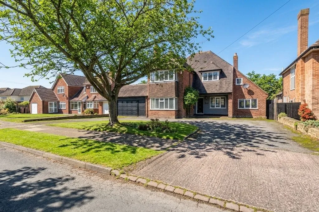 4 bed house for sale, Queens Road, Walsall, WS5