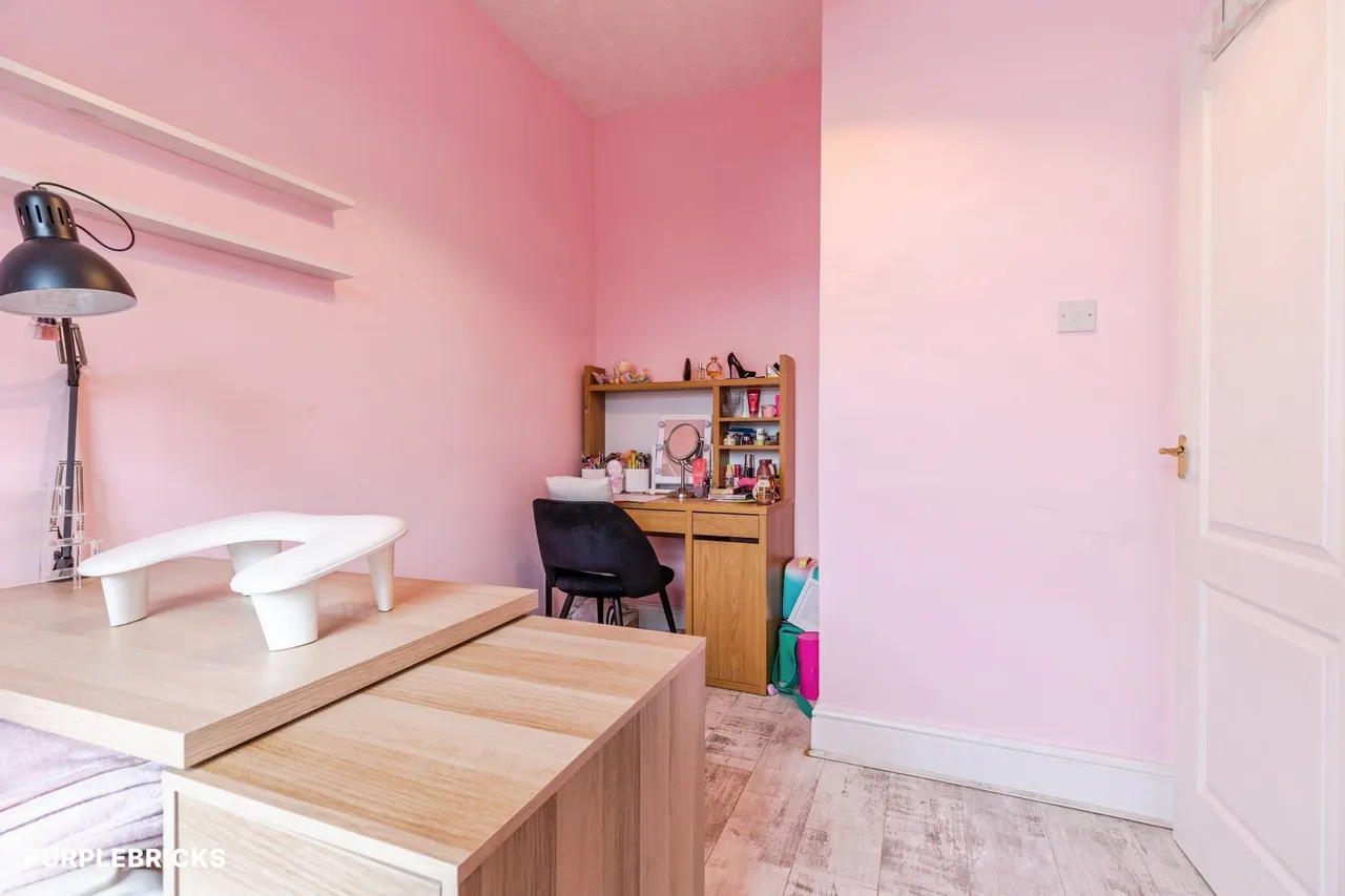 Pilsworth Road, Heywood, OL10, photo 12