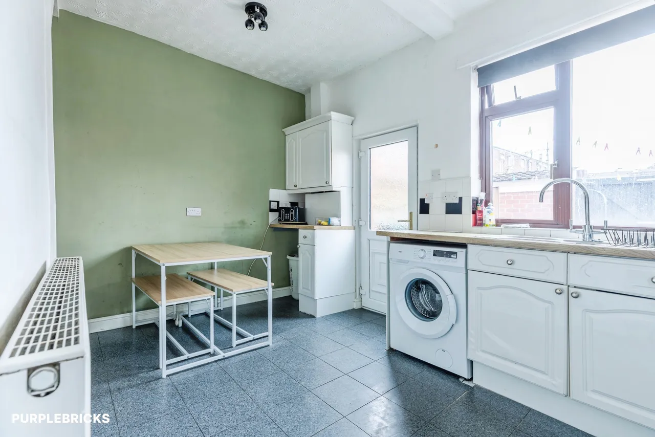 Pilsworth Road, Heywood, OL10, photo 7