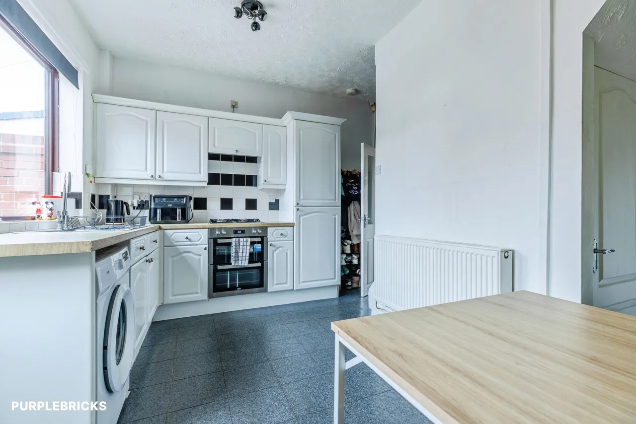 Pilsworth Road, Heywood, OL10, photo 8