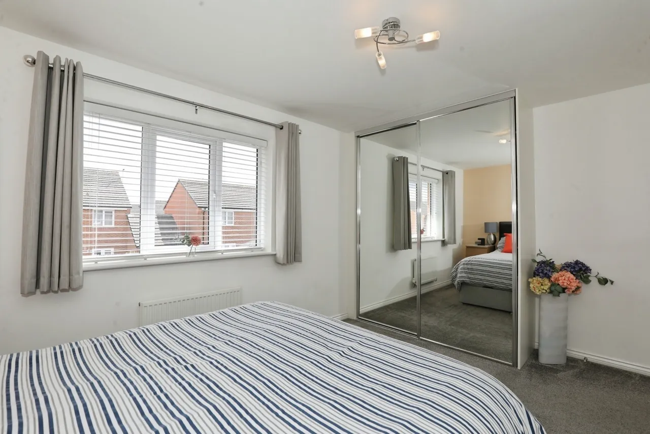 Little Cross Close, Crewe, Cheshire, CW1, photo 10