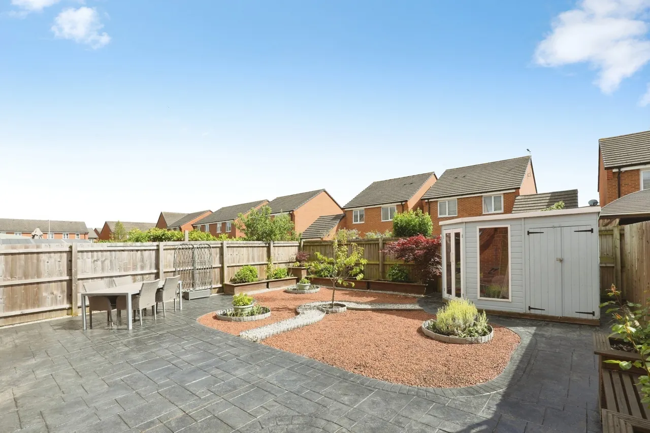Little Cross Close, Crewe, Cheshire, CW1, photo 18