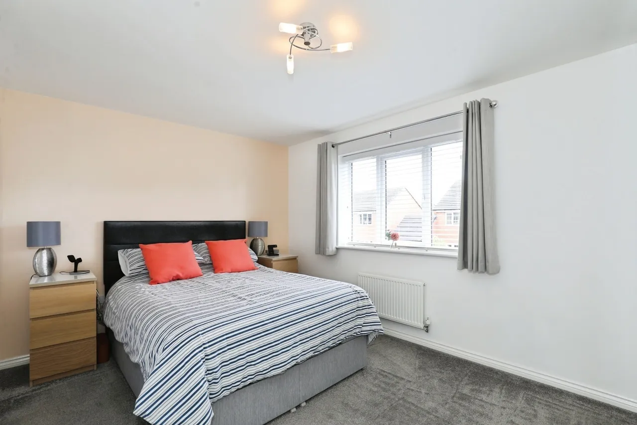 Little Cross Close, Crewe, Cheshire, CW1, photo 9