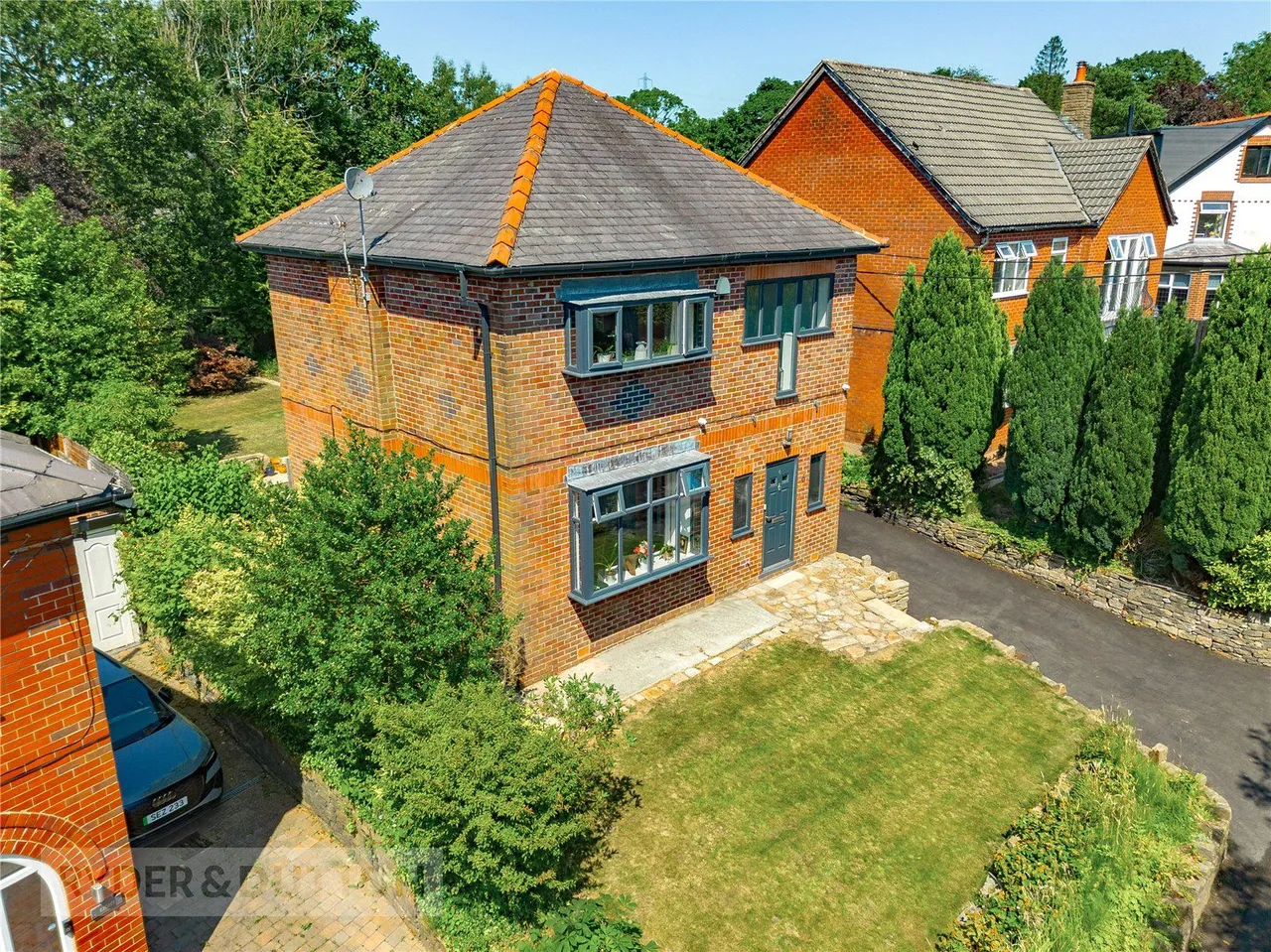 Thornley Lane, Grotton, OL4, photo 4