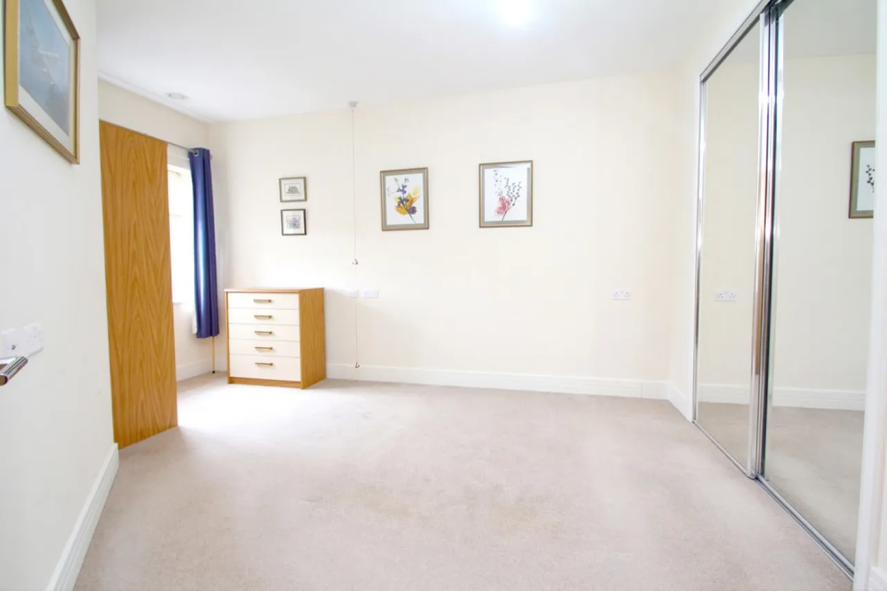 Ravenshaw Court, 73 Four Ashes Road, Solihull, photo 7
