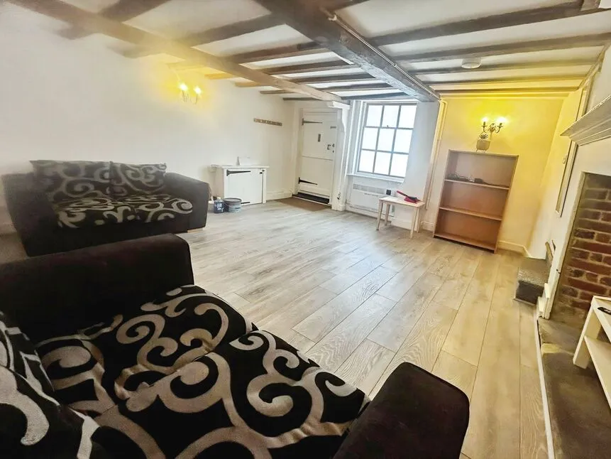Hawks Lane, Canterbury, Kent, CT1, photo 2