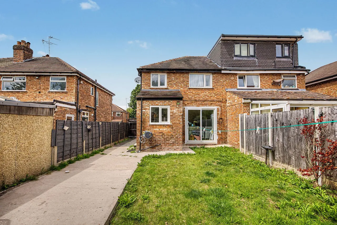 Elmridge Drive, Altrincham, photo 12