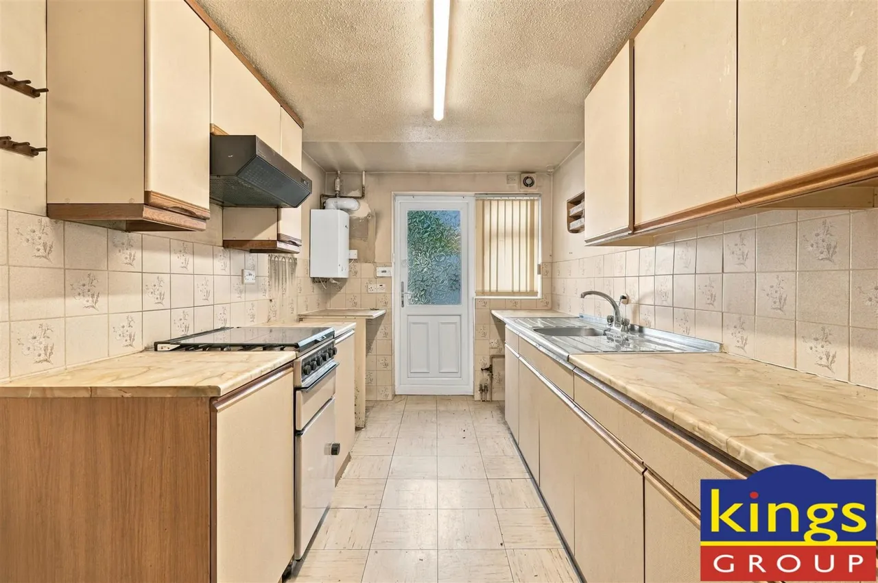 Hendon Road, Edmonton, N9, photo 3