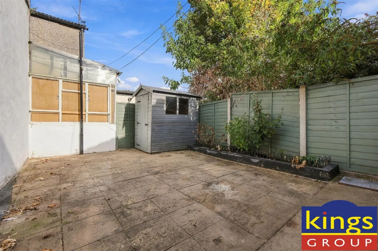 Hendon Road, Edmonton, N9, photo 4